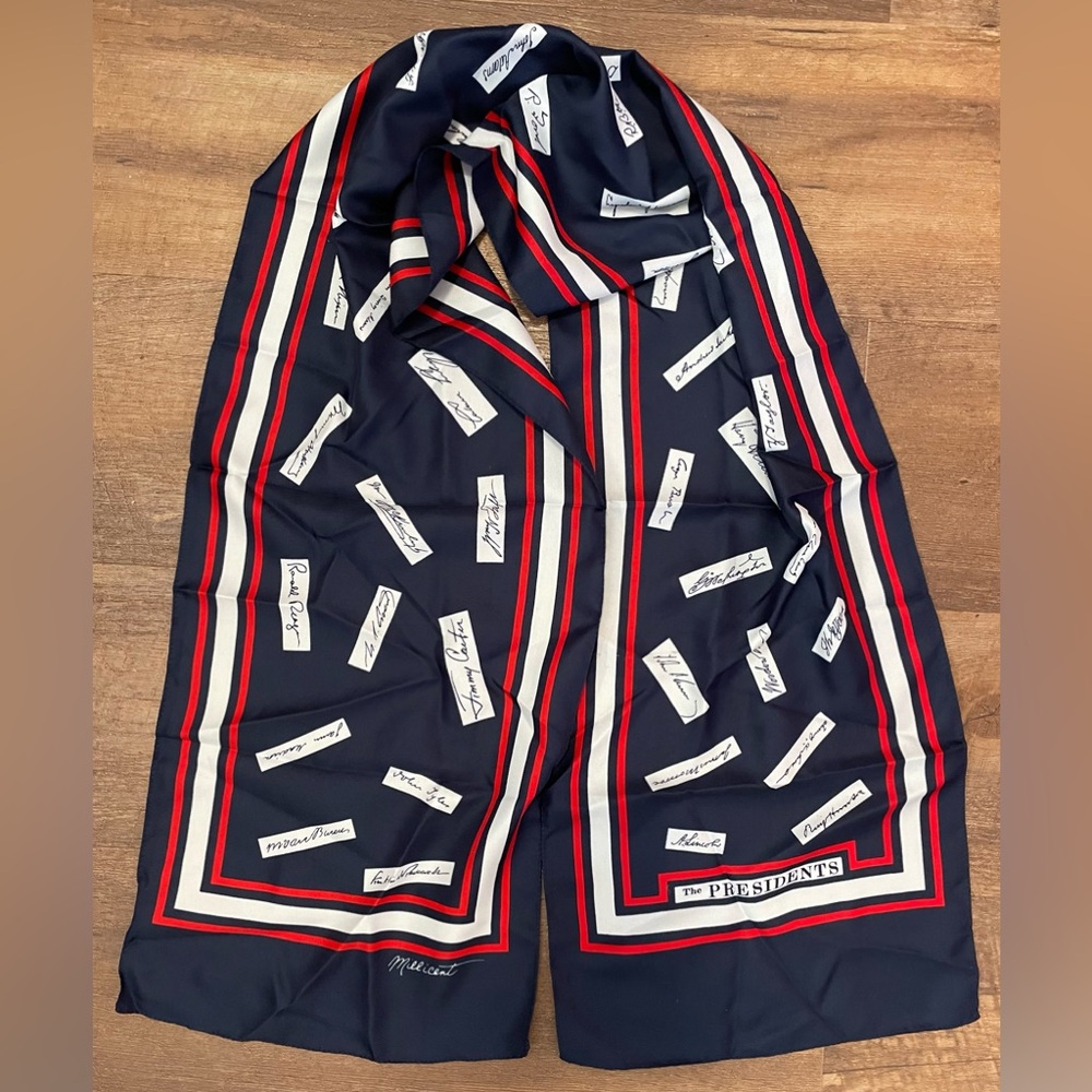 Millicent US Presidents Signatures Vintage neck wrap Scarf red white blue